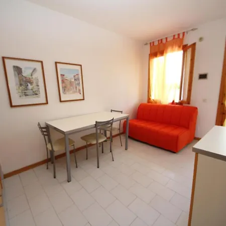 Holiday home Valentina 02 *